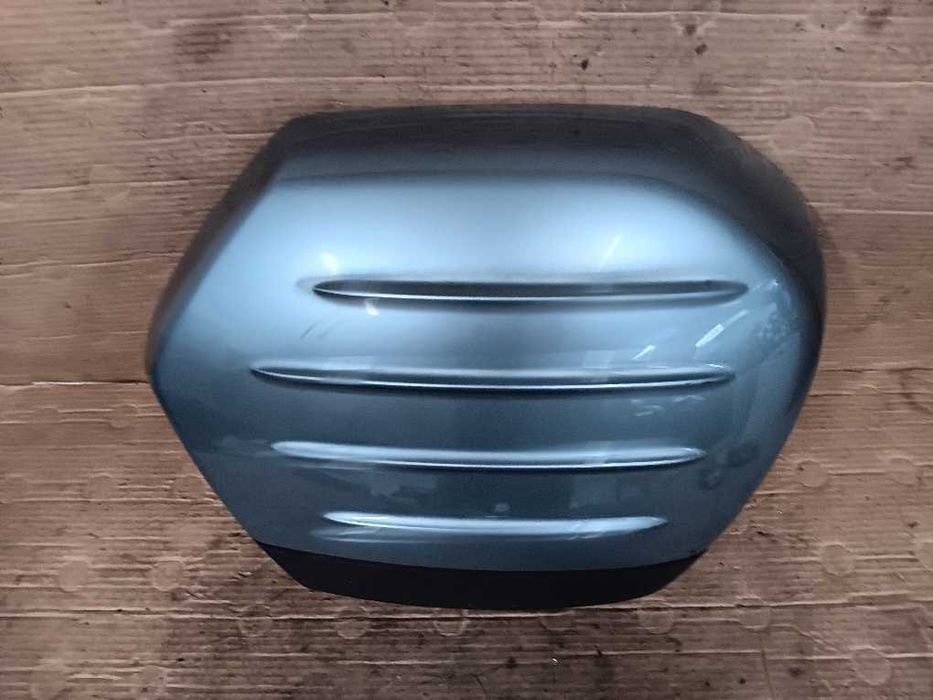 Tampa da mala direita Kawasaki GTR1400