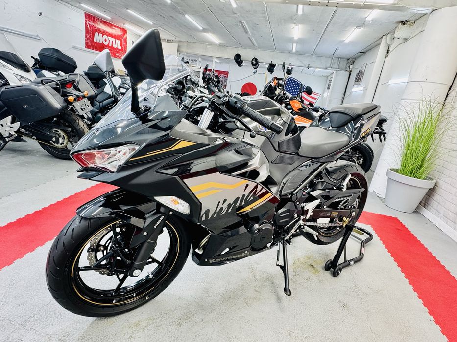 мотоцикл Kawasaki Ninja 400 ABS 2019р в оригіналі тільки з Японії