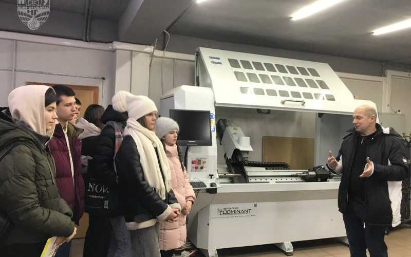 Токарно-фрезерний верстат з ЧПУ Dominant CNC