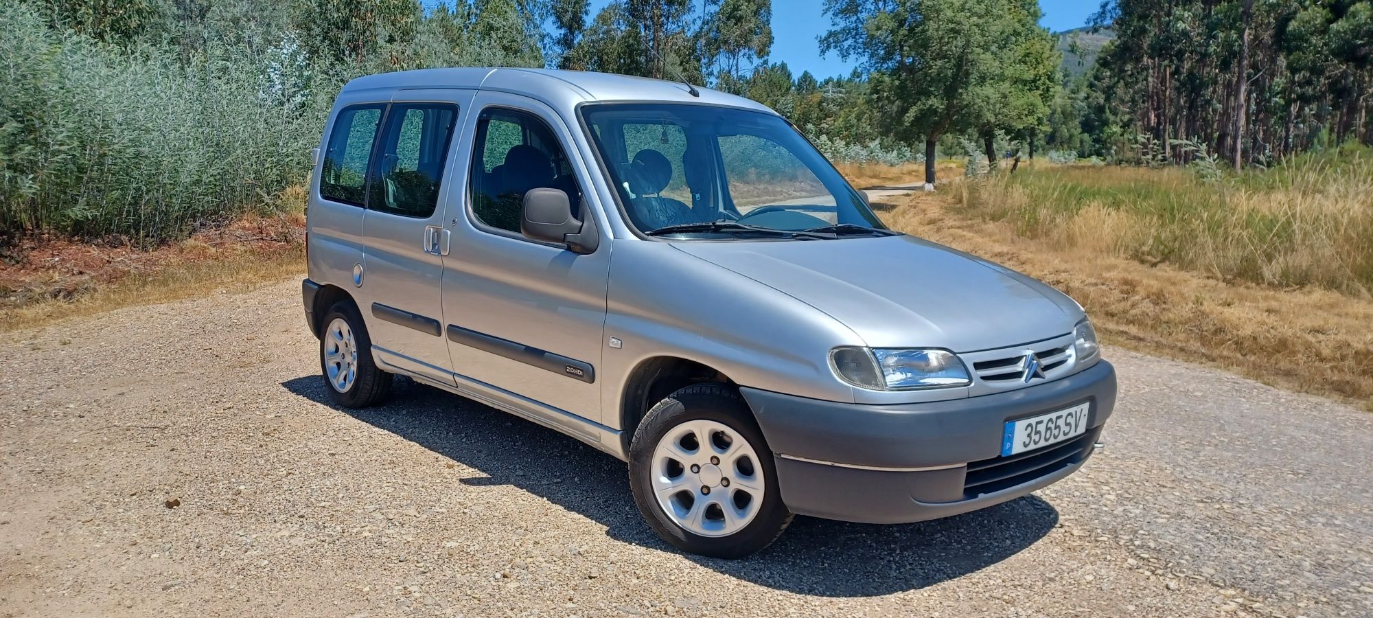 Citroën berlingo first 2.0hdi 5 lugares