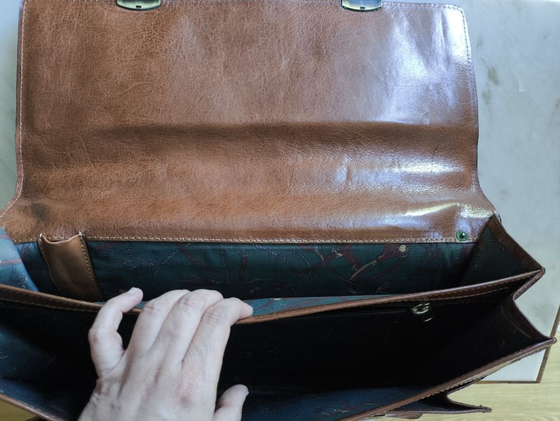 Mala executivo Vintage em couro