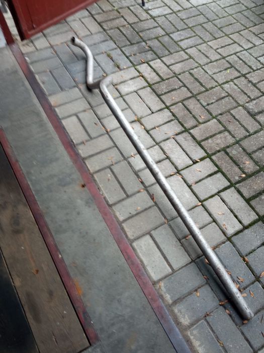 Rura wydechowa z samochodu