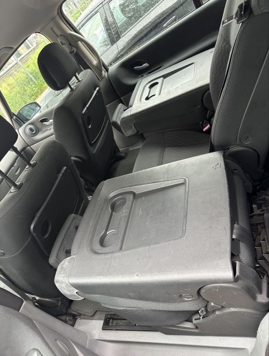 Renault espace Дизельный 7 местный на временной Регистрации!