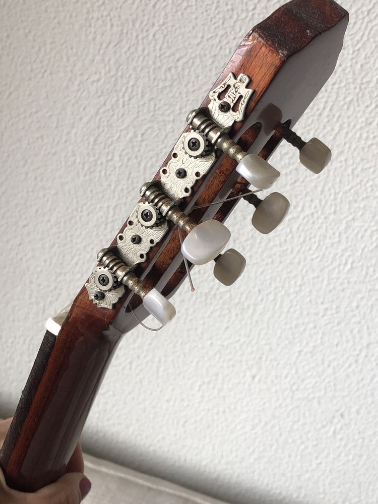 Guitarra classica madeira