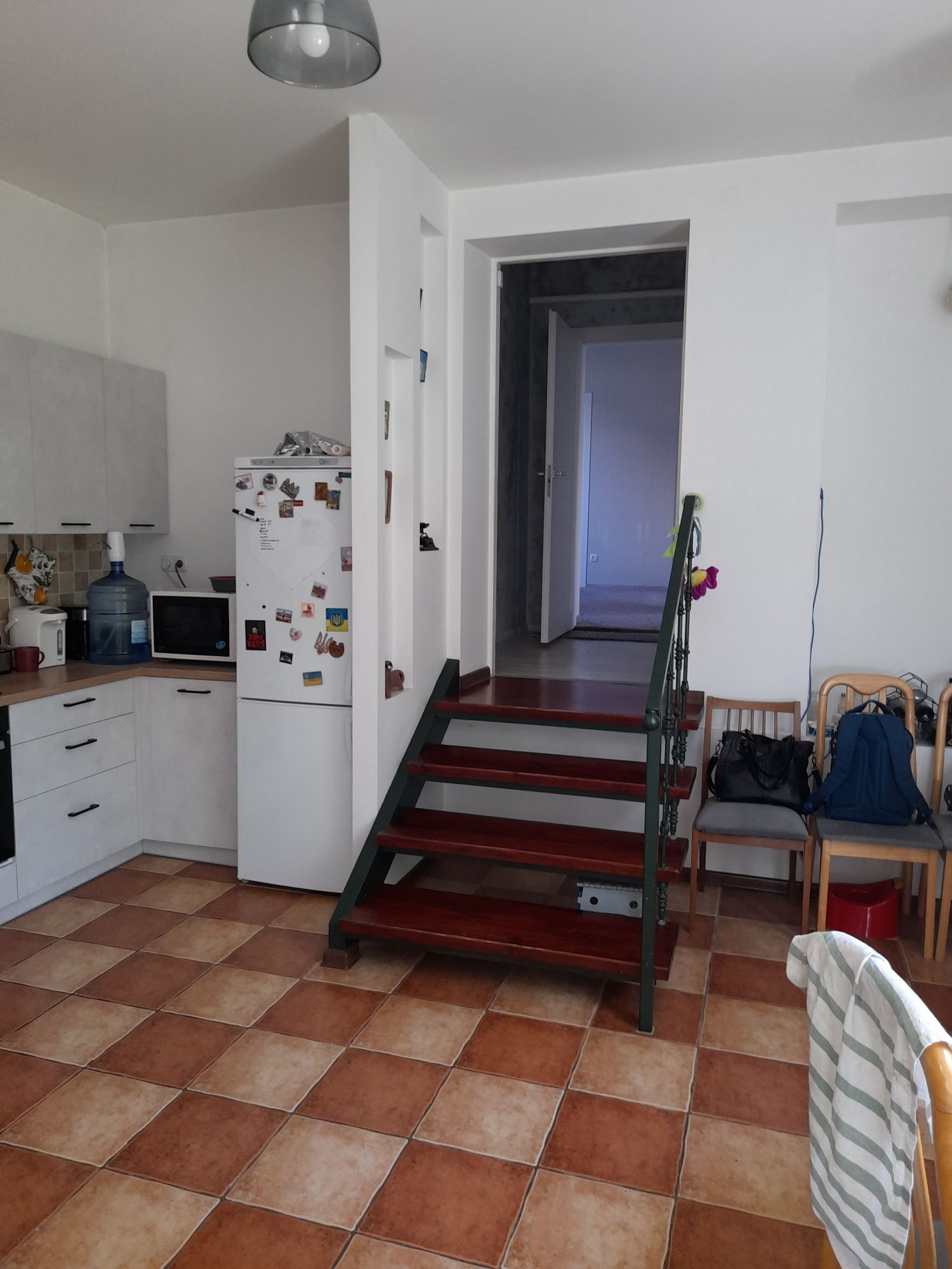 Продам 2х этажный дом Коммунарский район