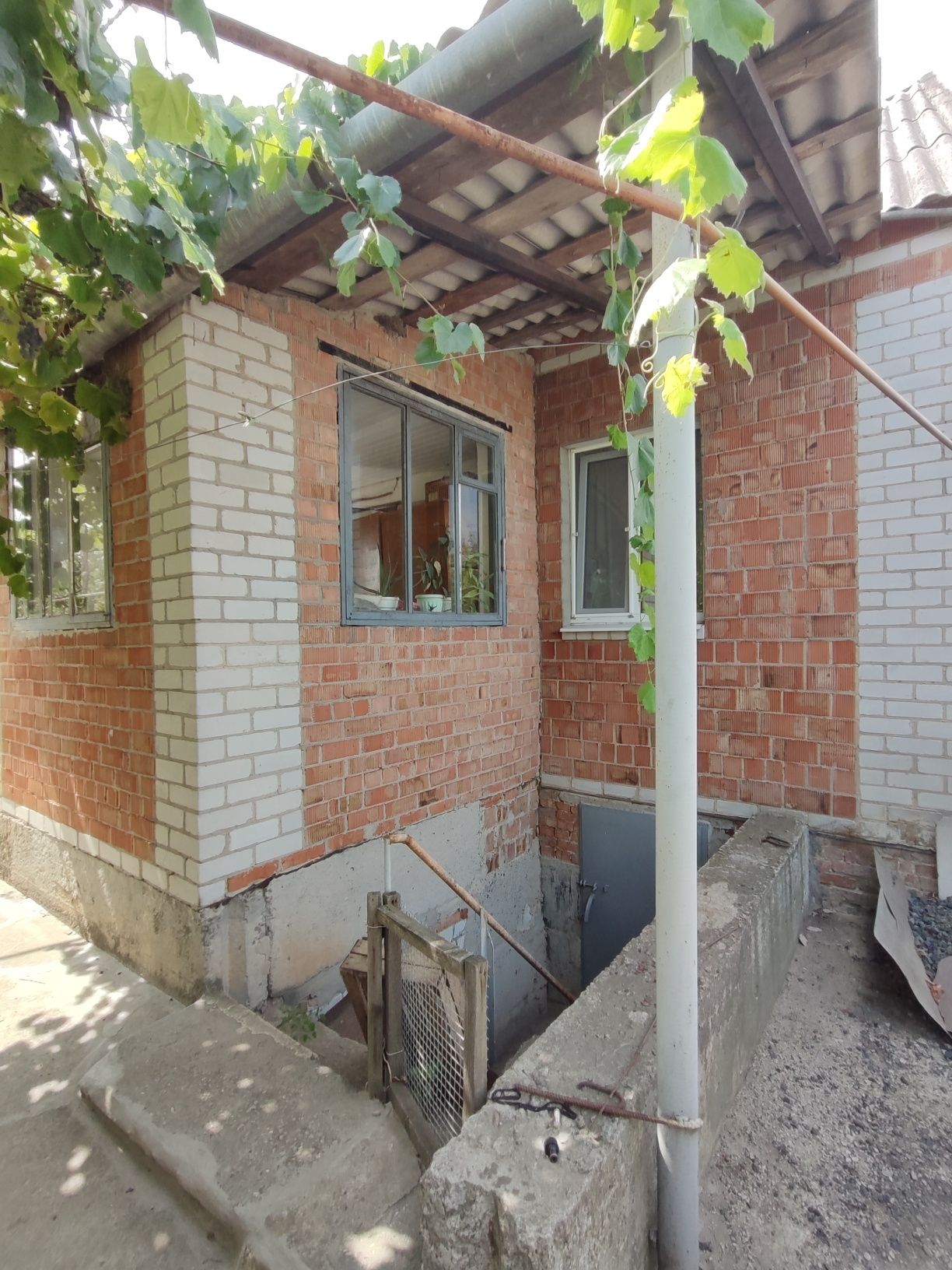 Продаётся классный дом в с. Песчанка Новомосковского района