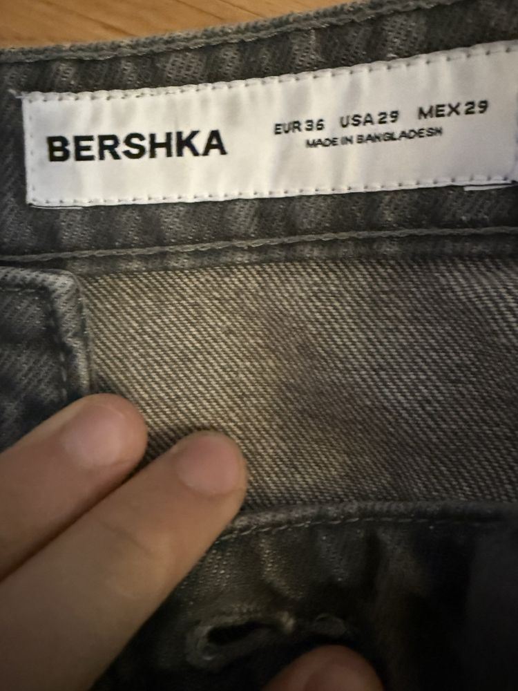 Шорты продам Bershka