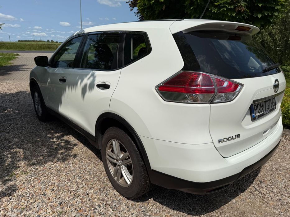 Nissan X trail (Rogue) 2,5 benzyna