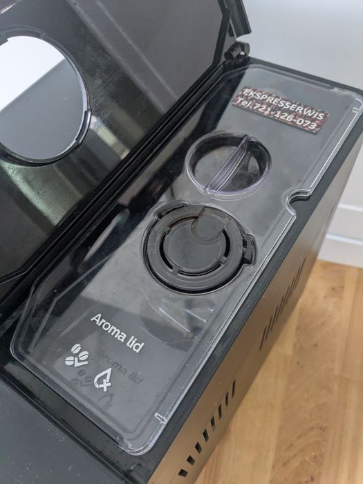 Express do kawy Philips EP 5360 automatyczny ciśnieniowy ze spieniacze
