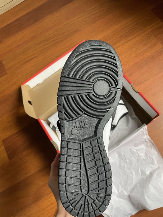 Nike Dunk High Panda