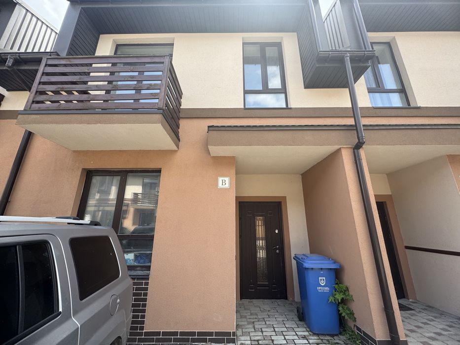 Таунхаус в Ірпені, по вул. Озерній. Сусіди вже живуть!