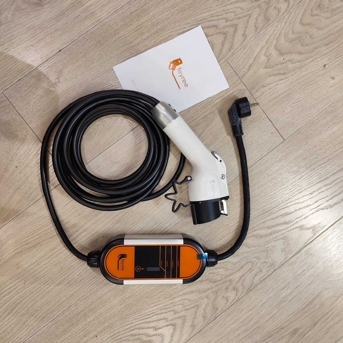 Зарядное Type 1 для электромобиля Feyree 3,5кВт 16А