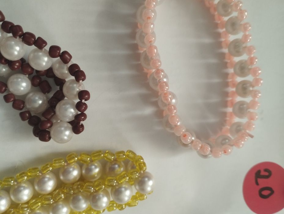 Продам чудові вироби із бісеру