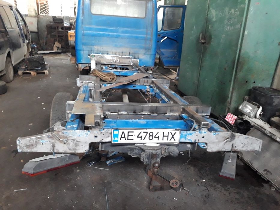 Продам mercedes 309 в рабочем состоянии.