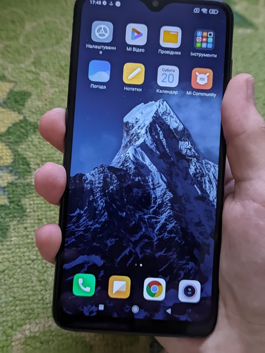 Xiaomi Mi 9 цілий або по запчастинах під прошив без акаунтів без кришк