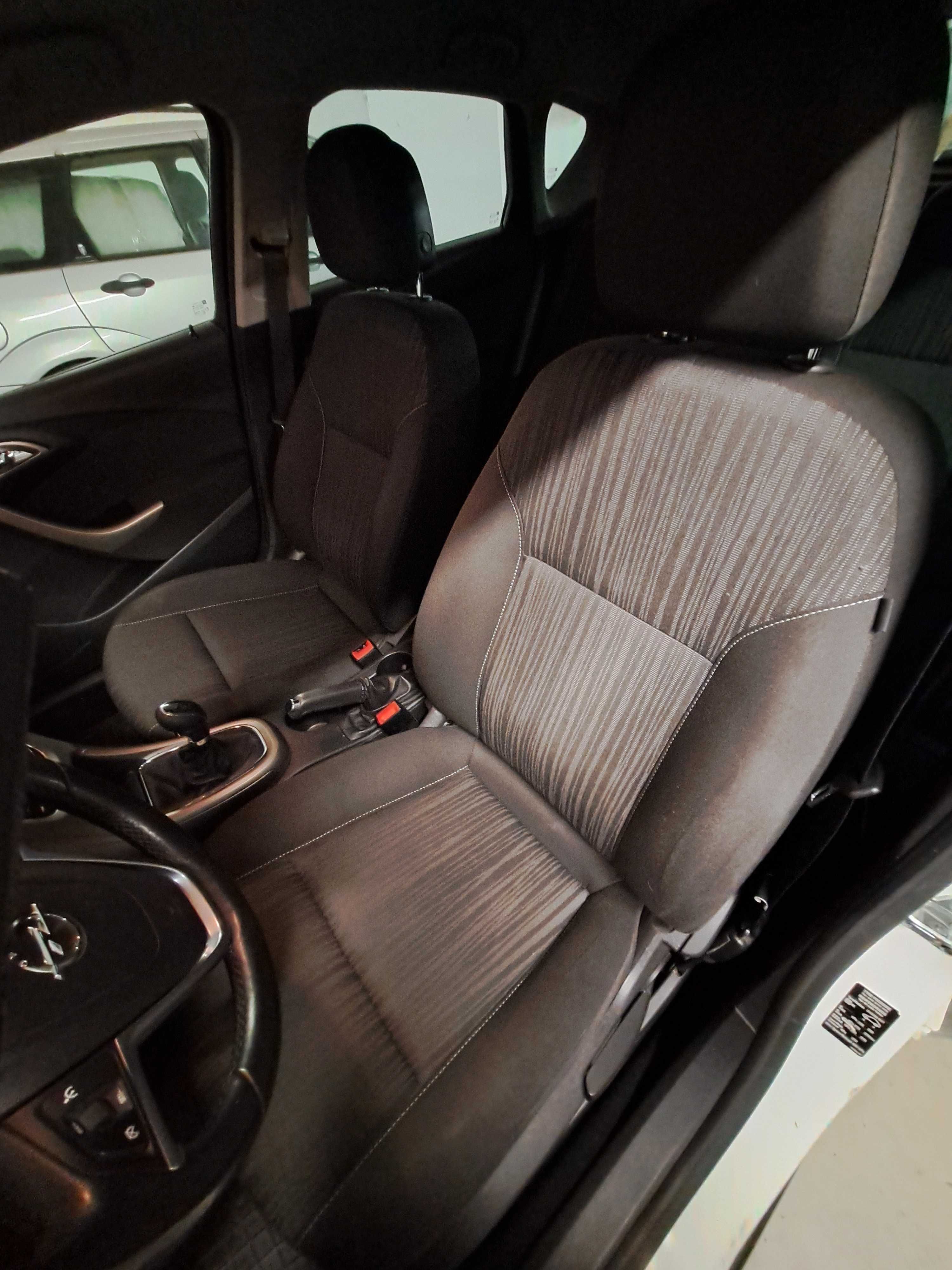 Opel Astra IV J 1.4 Turbo Benzyna