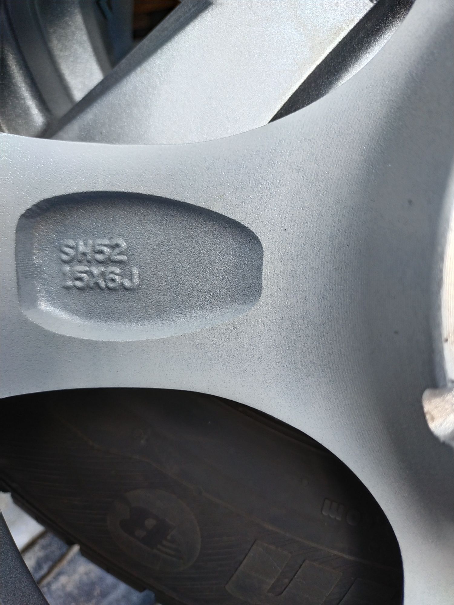 Sprzedam felgi 15stki z letnimi oponami 4x100 ET38