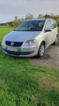 Volkswagen Touran 2010r. 1.9tdi