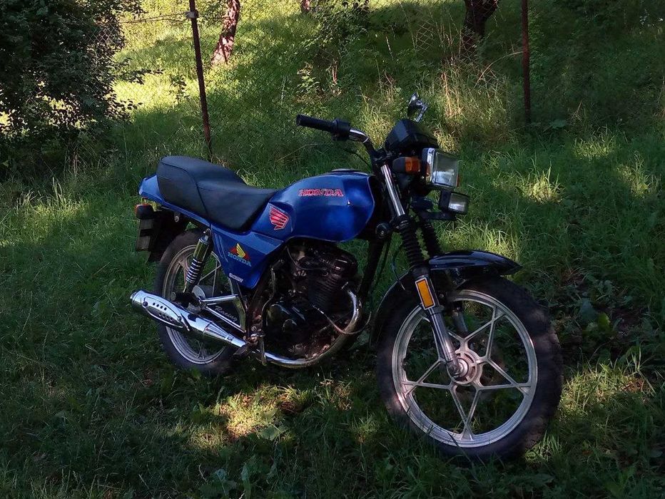 Продам мотоцикл 125 кубов