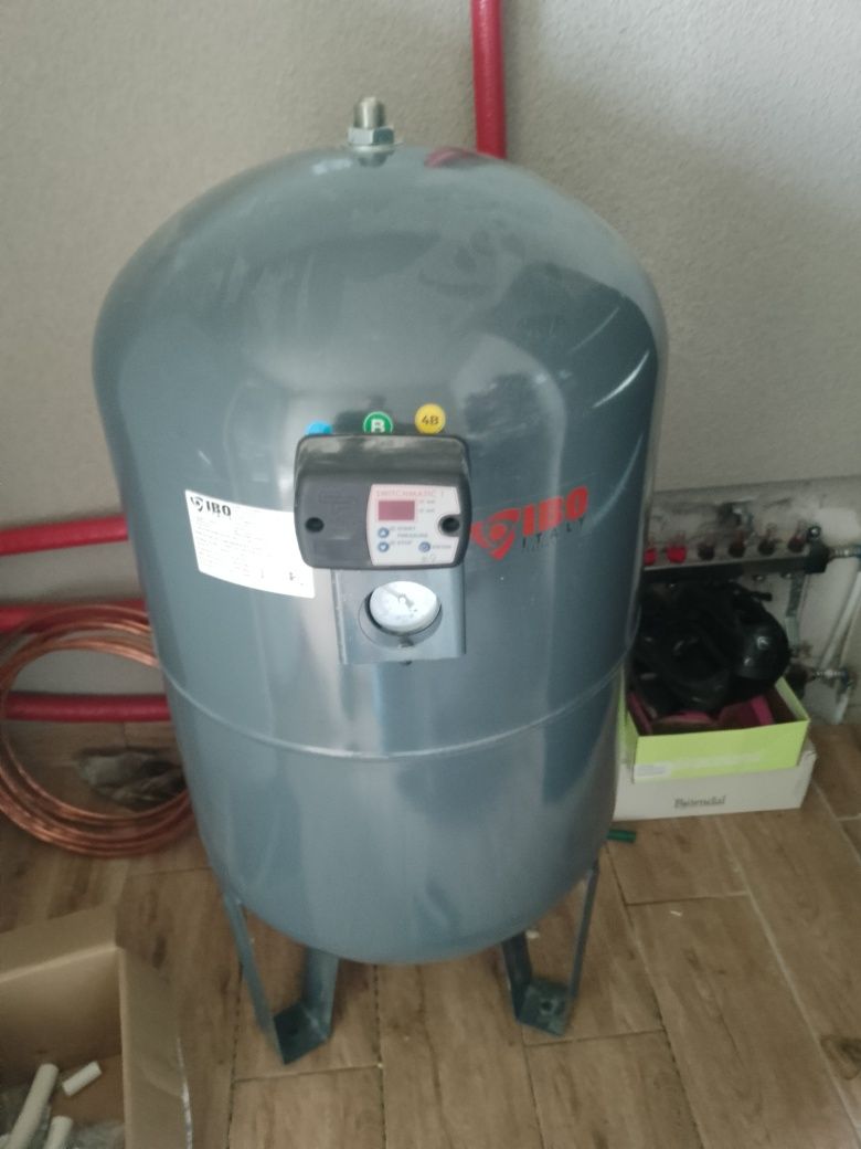 Hydrofor nowy plus pompa ibo