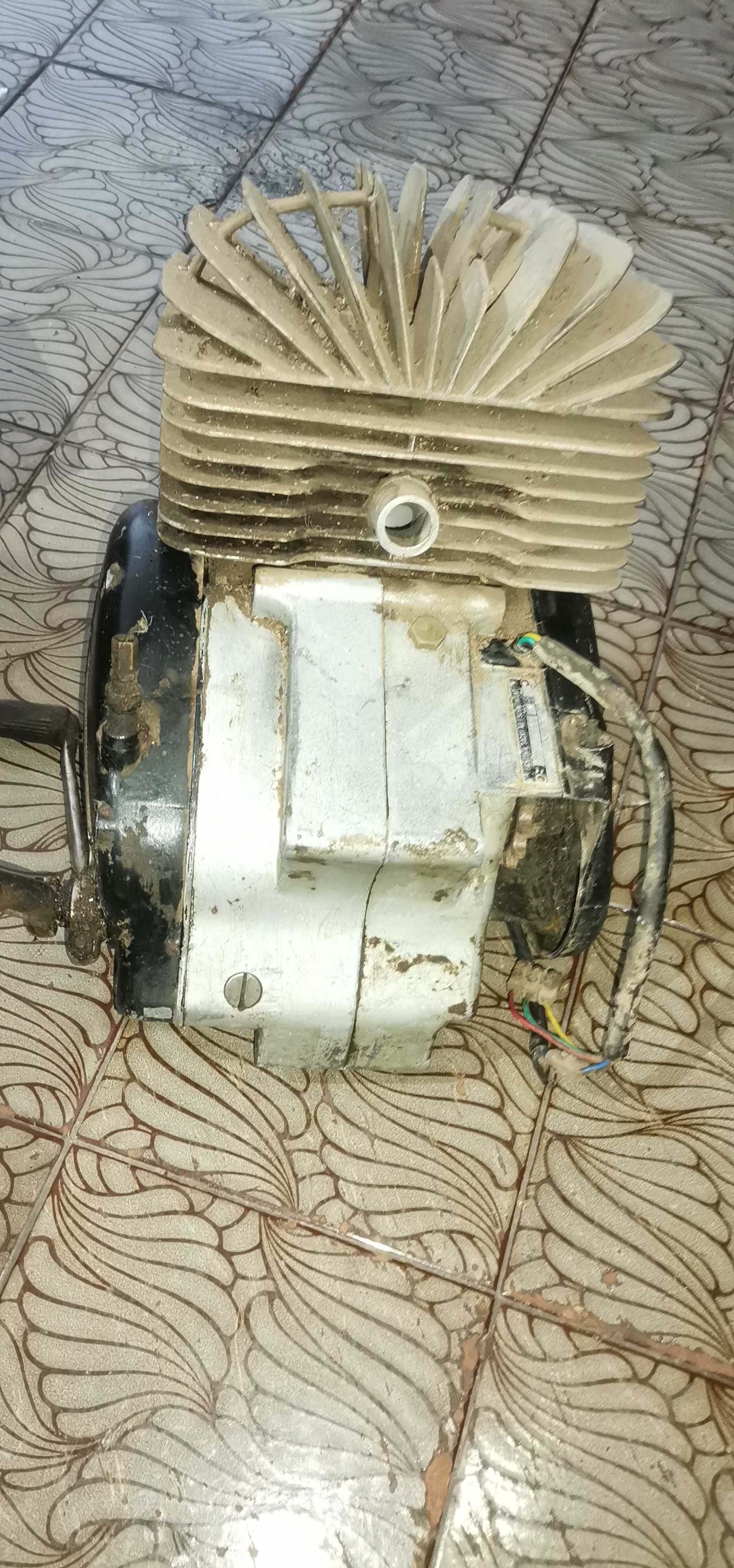 Motor sachs v5...