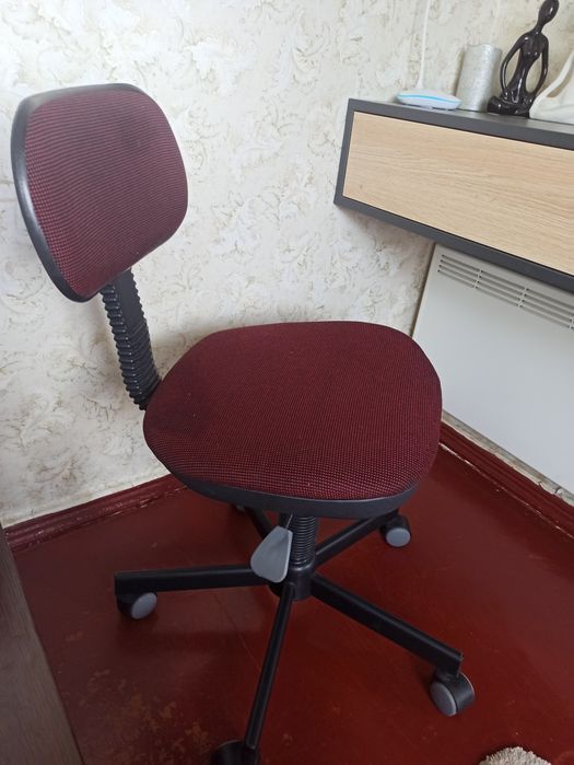 Продам Крісло офісне