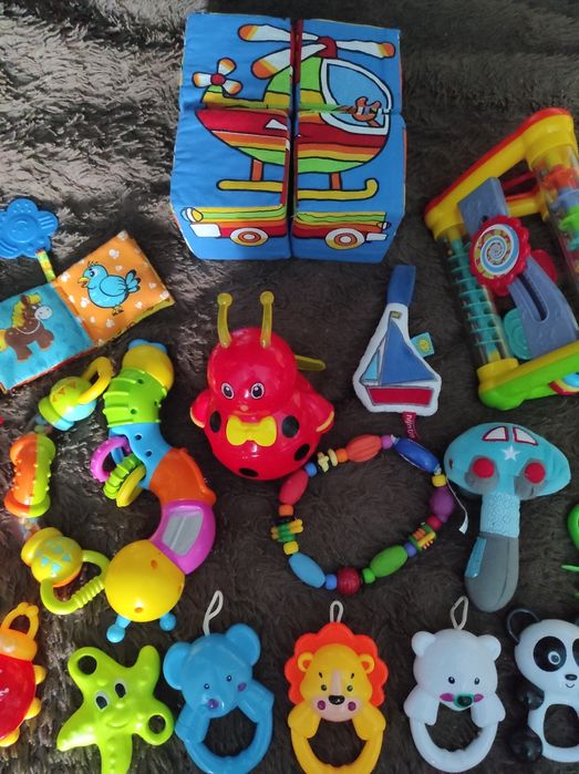 Набір іграшок великий