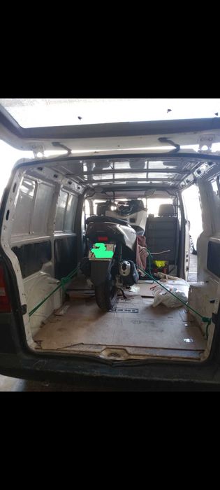 MUDANÇAS EM GERAL, TRANSPORTES. FAÇO LIMPEZA DE GARAGEM E STORAGE