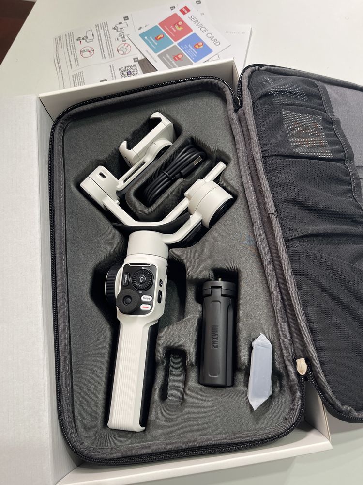 Estabilizador Zhiyun Smooth 5S Combo Branco