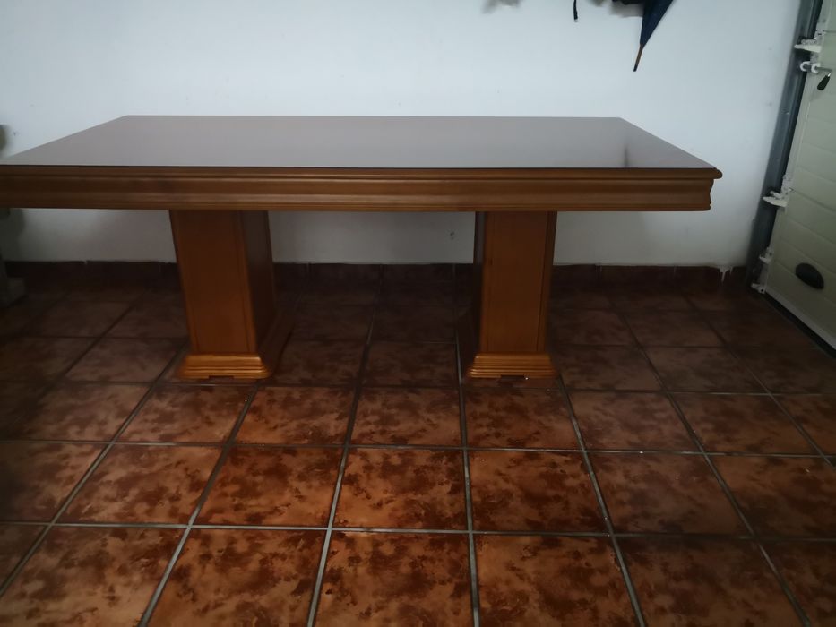 Mesa cerejeira maciça + 6 cadeiras