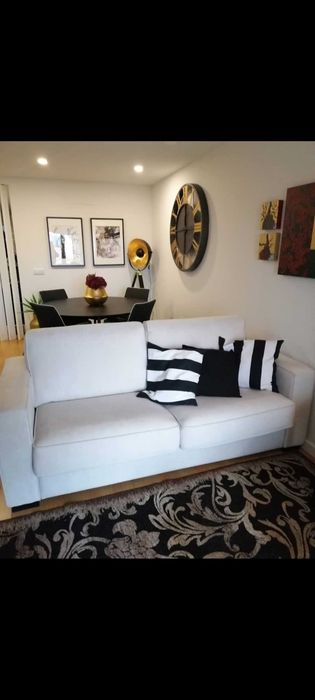 Duas carpetes de sala jantar e para zona sofás,  leroy merlin