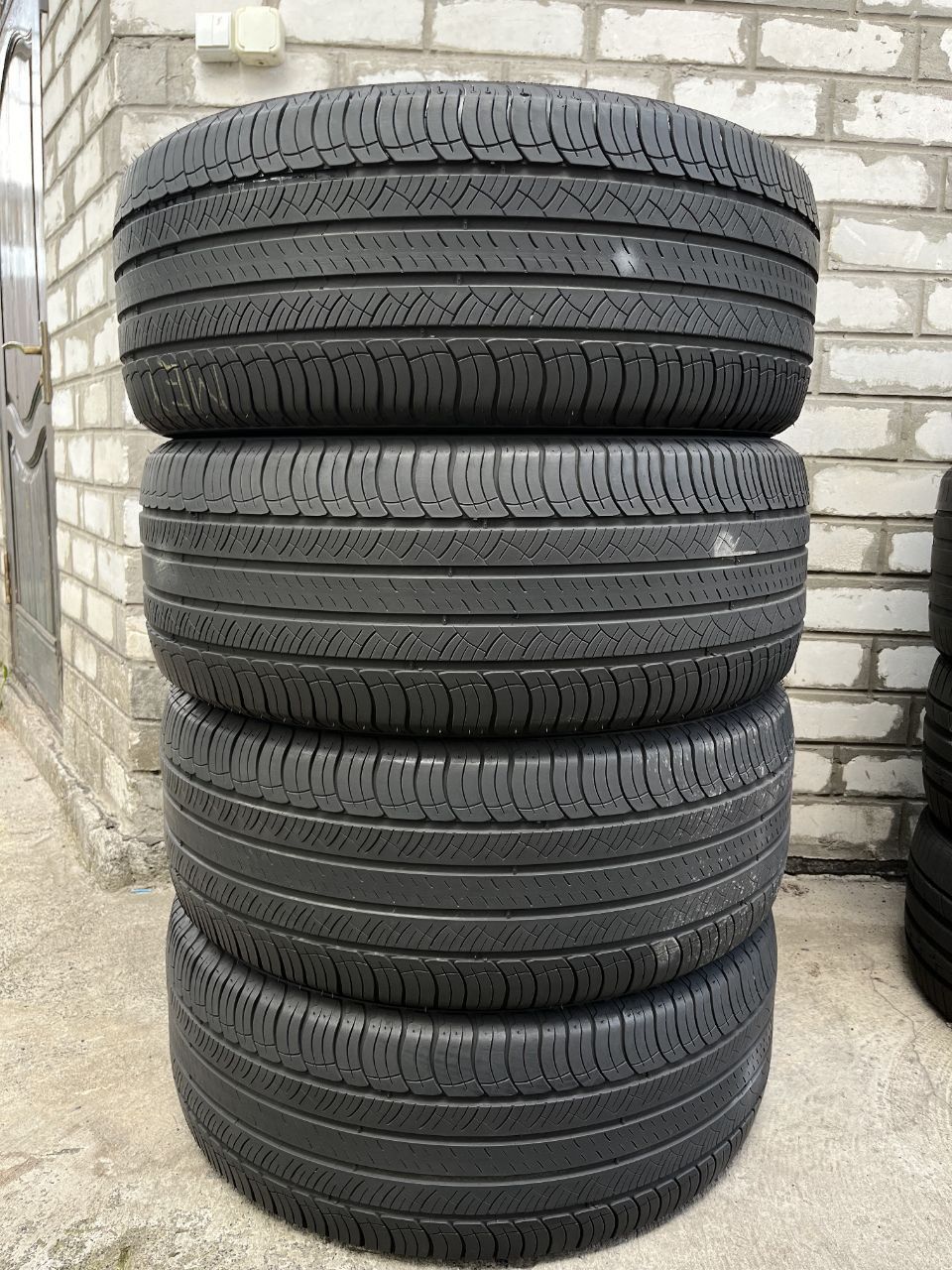 265/45 R21 Michelin