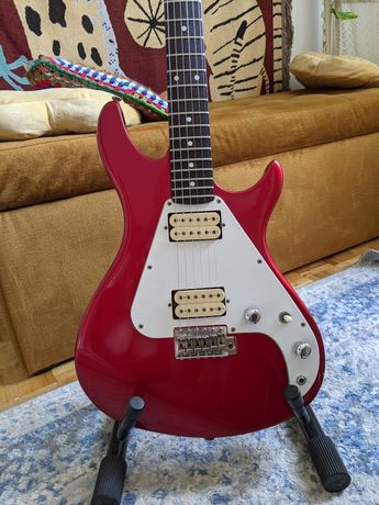 1981 Kawai Aquarius Candy Apple Red gitara elektryczna
