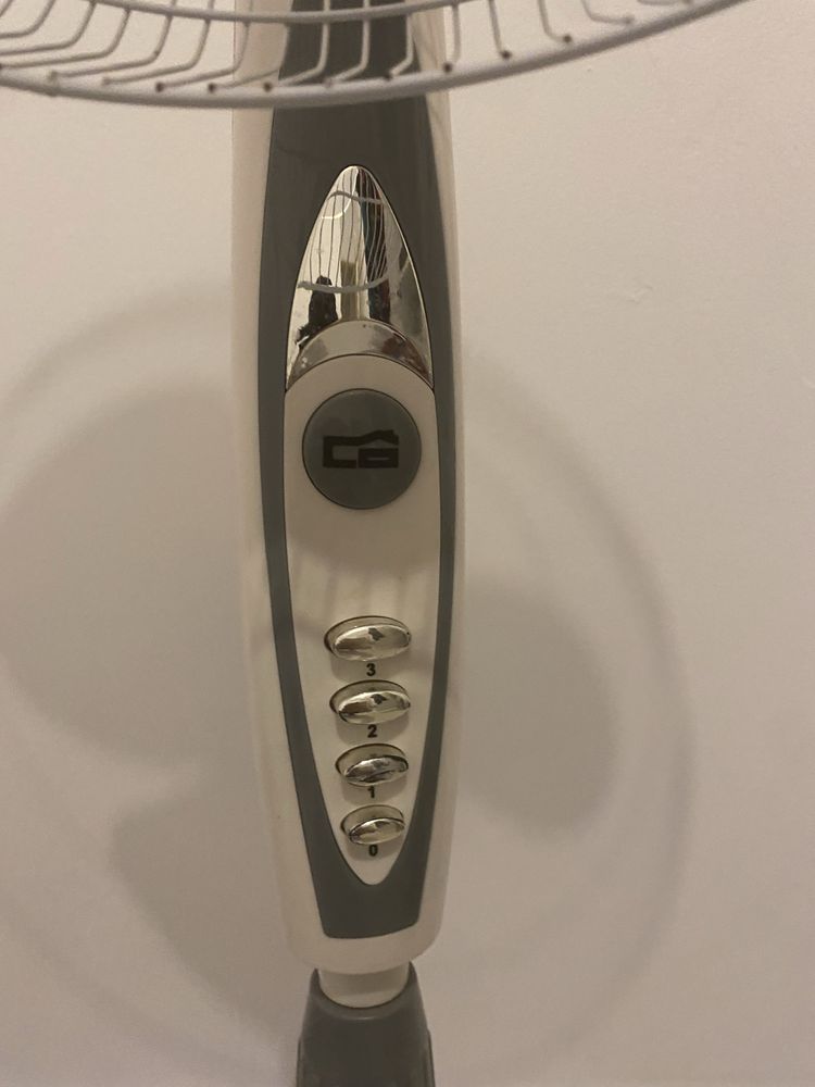 Ventilador de pé