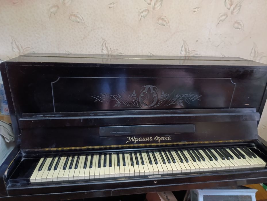 Продам пианино Украина Одесса