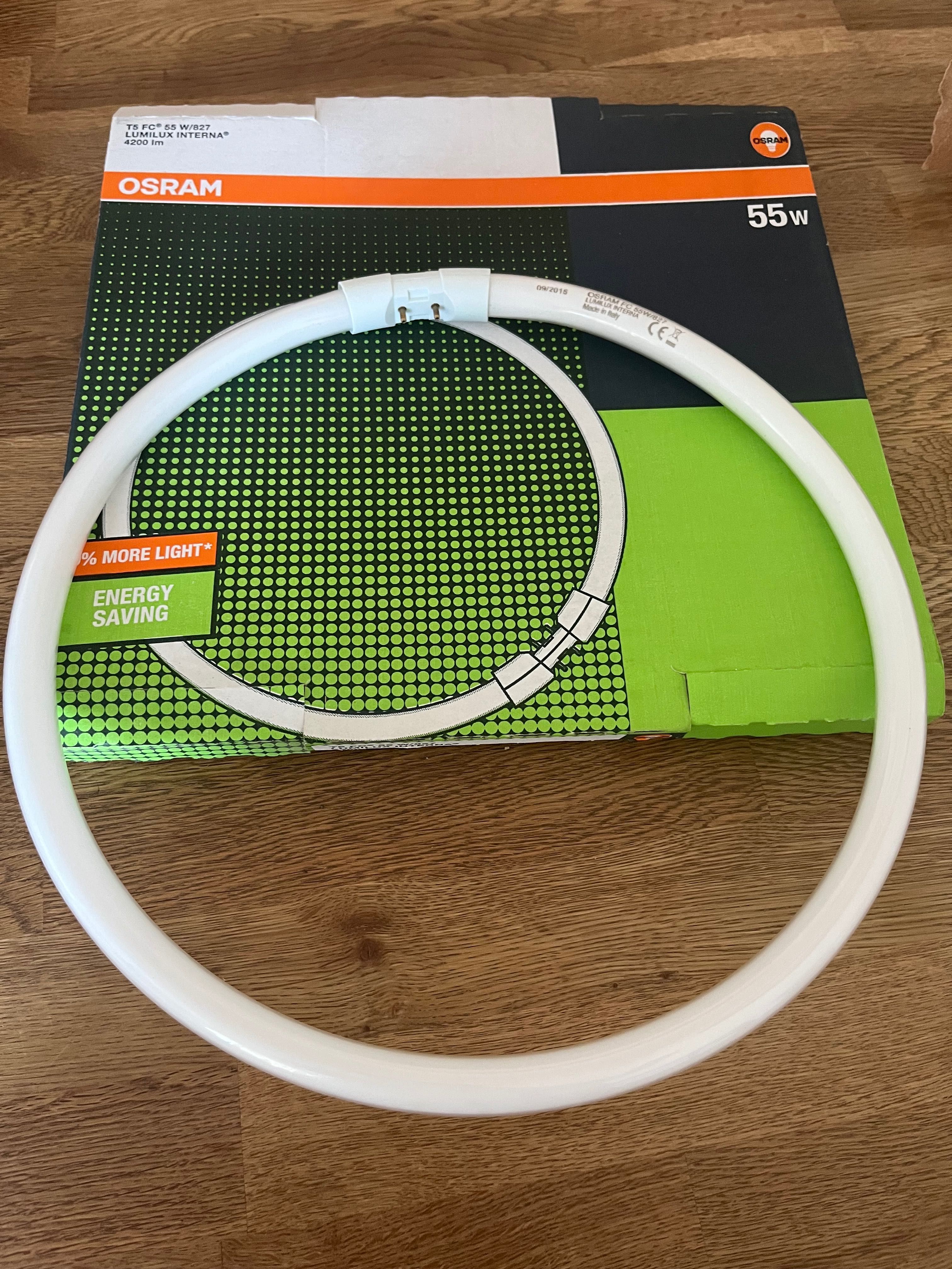 Świetlówka OSRAM T5 FC 55 W/827