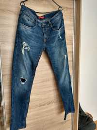 Spodnie jeansowe męskie Guess rozmiar 31, model: m74as3