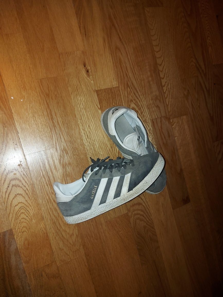 ADIDAS GAZELLE Tam n. 35,5 - Cinzentos