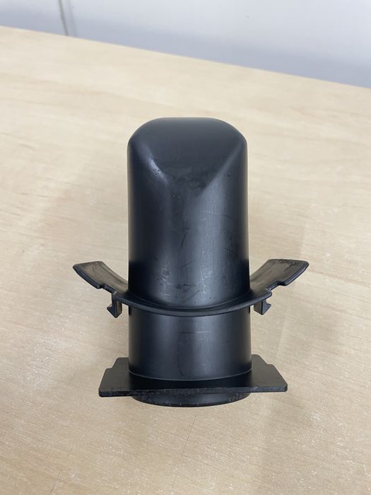 Kolanko pokrywy zbiornika wody odkurzacza piorącego Karcher Puzzi 8/1c