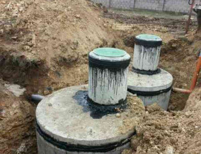 Копка і монтаж септиків, каналізації з кілець 8/10.5/13 куб.