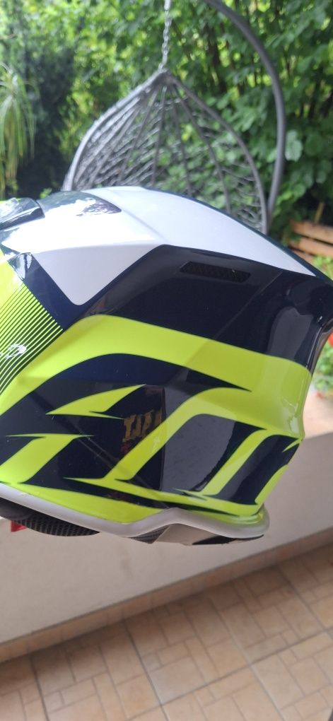 Kask airoch rozmiar L