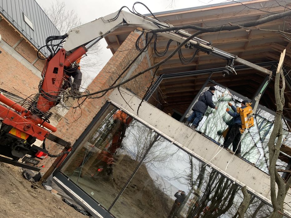 Кран маніпулятор короткий з причепом