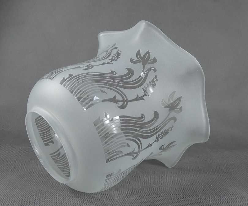 Biały TULIPAN klosz LAMPA NAFTOWA secesja 8,6 cm