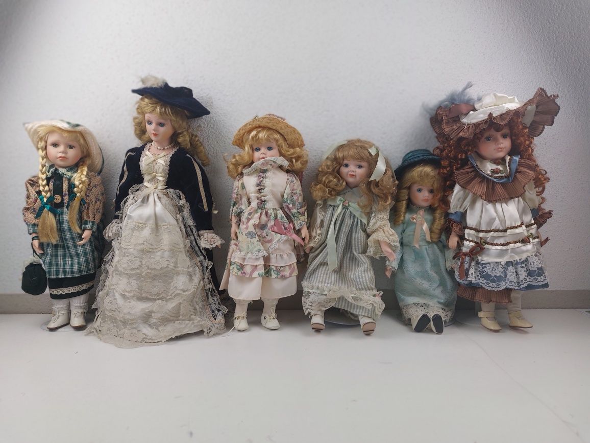 6 bonecas em porcelana de coleção