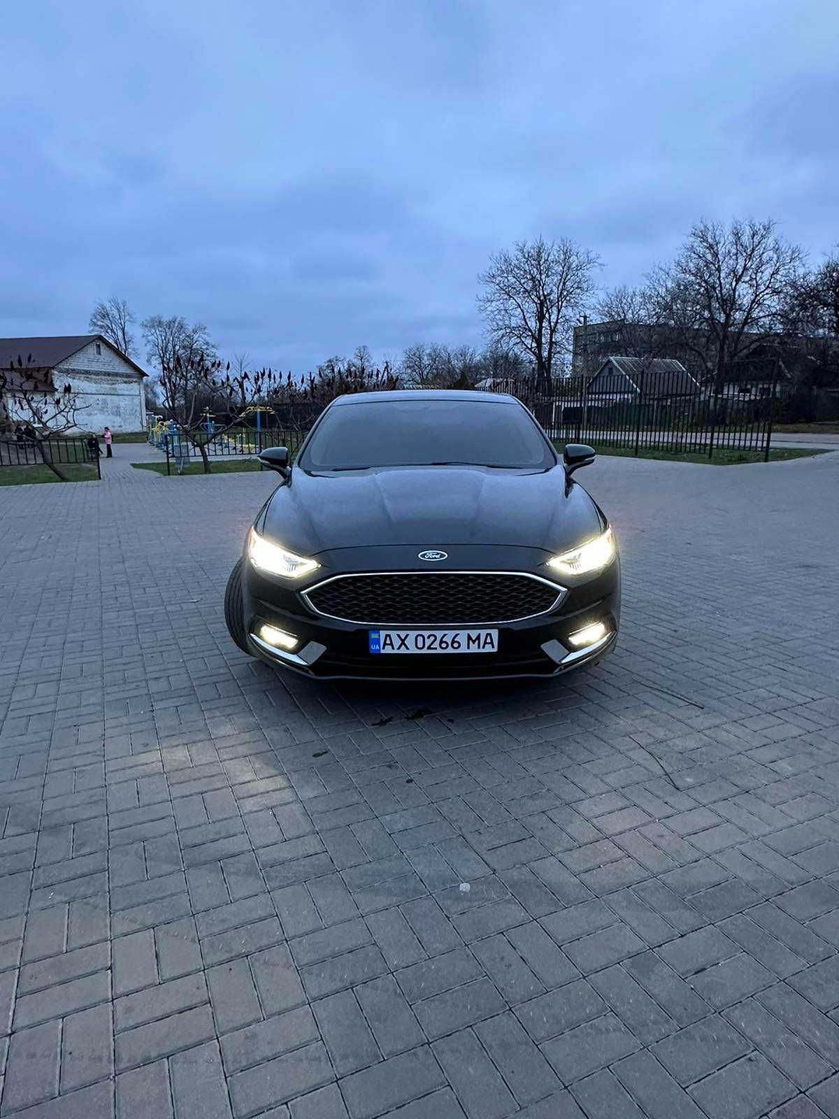 Ford Fusion Titanium 2018