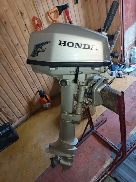 Лодочный мотор Хонда 5 По запчастям(Рабочий)