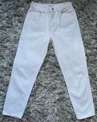 Białe jeansy Mom Fit z Pull&Bear roz.38-jak nowe