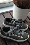Damskie zamszowe sneakersy marki Puma - jak nowe!