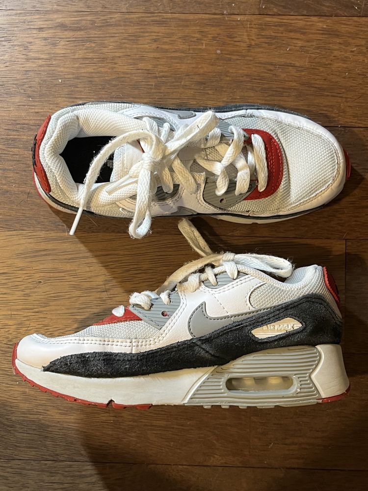 Nike AIR MAX 90 buty chłopięce rozmiar 35, oryginalne