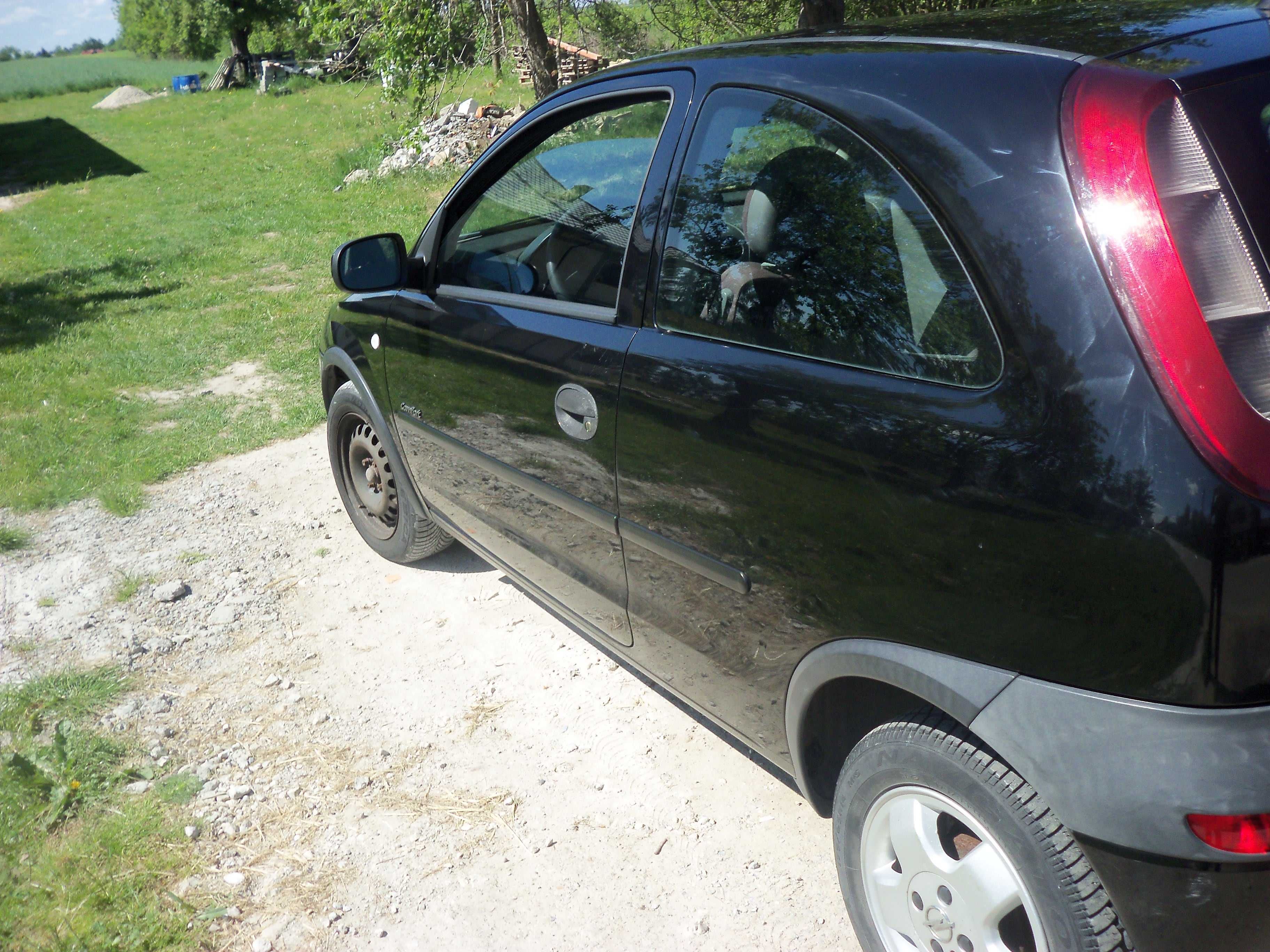 Opel Corsa 1.0 B